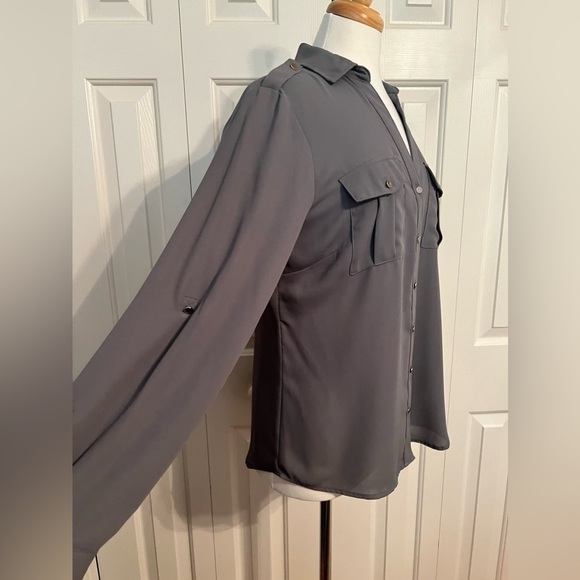 NWOT Roll-Tab Utility Shirt in Carlson Grey Size Medium - Picture 4 of 7